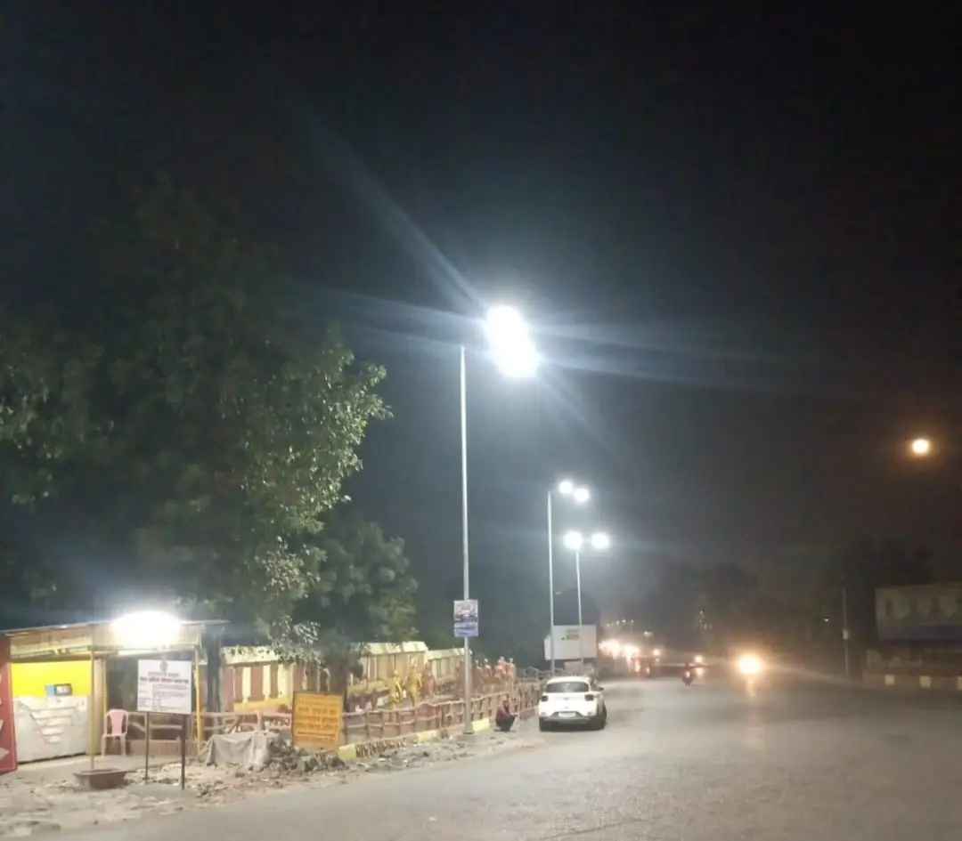 स्ट्रीट लाइट