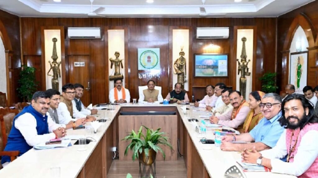 Chhattisgarh Cabinet Decision: पूर्व अग्निवीरों की भर्ती को मंजूरी, आदिम जाति विकास विभाग का बदलेगा नाम